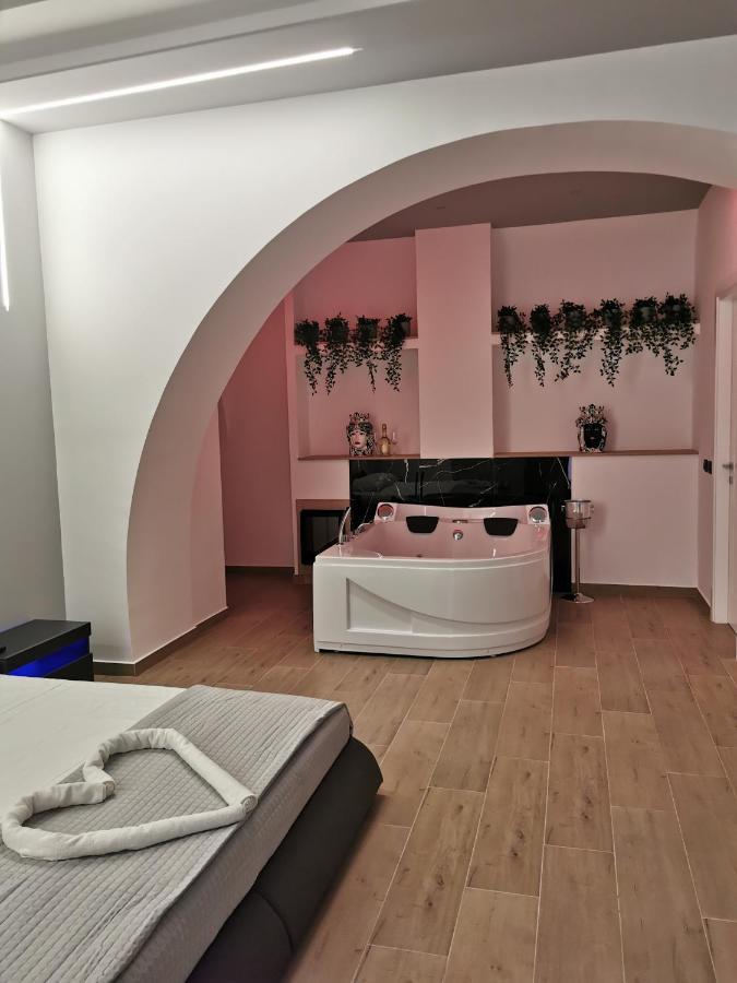 Catania Station Luxury Suite Exterior photo