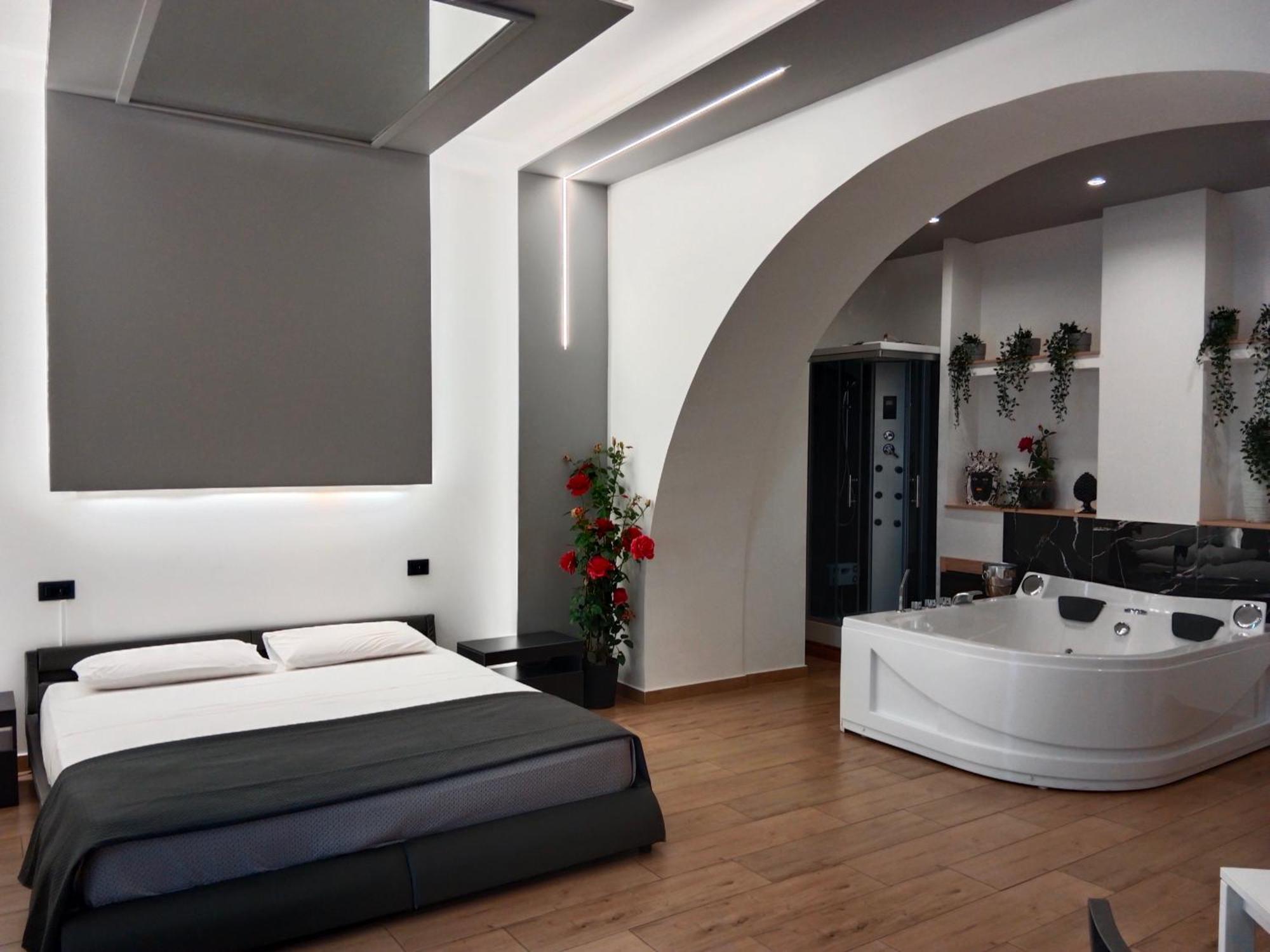 Catania Station Luxury Suite Exterior photo